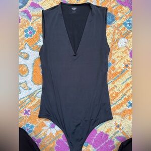 Express v neck tank bodysuit- XS
